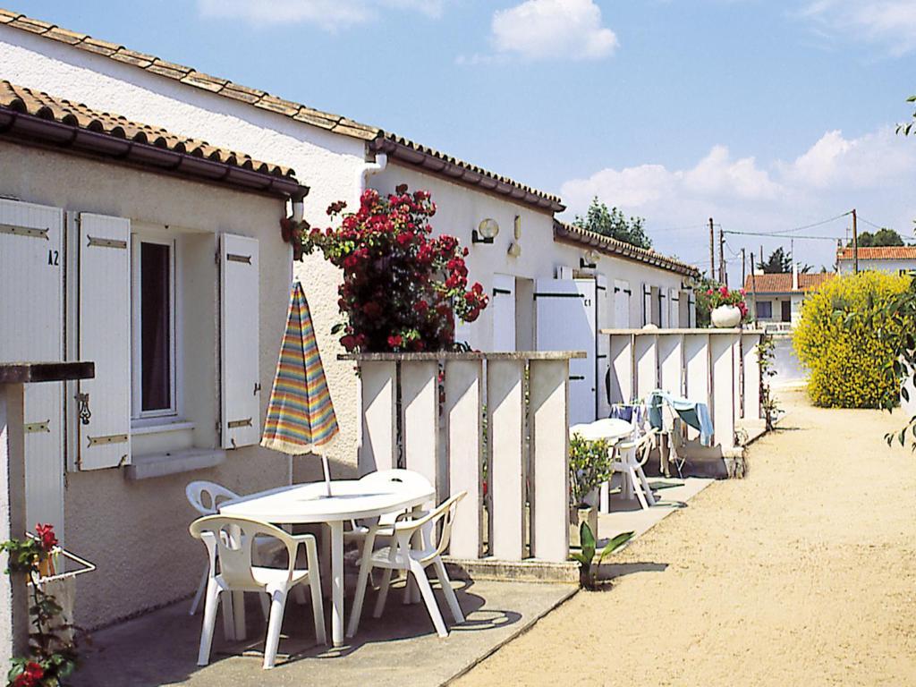 Lagrange Vacances Les Maisons De Saint Georges Room photo